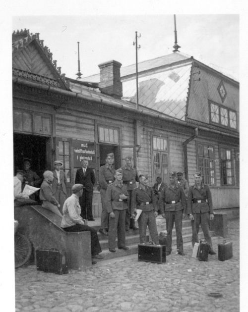 deblin bahnhof889