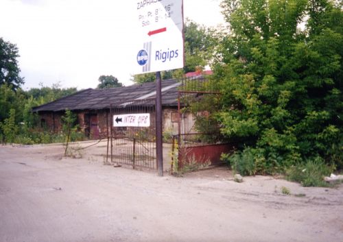 lublin old airfield disinfection chamber 2000642