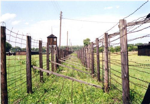 majdanek watchtower 2000641