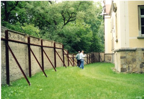 pirna - outside gas chamber 2002369 pirna - outside gas chamber 2002369