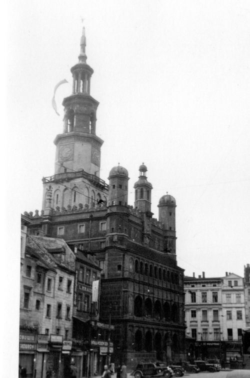 posen rathaus 1943726